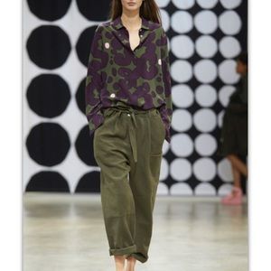 **SOLD**Marimekko GURLI silk shirt tunic size 34